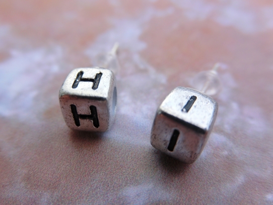 Ohrstecker Buchstaben HI Schriftzug Letter